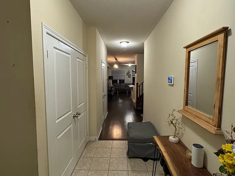 19 Pearman Cres — Photo 3