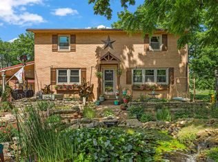 8441 SW Valencia Rd, Auburn, KS 66402