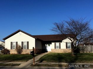 1212 Hillock Ln, O Fallon, IL 62269