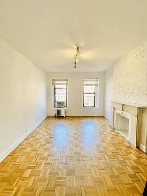 Rented by Compass | media 9