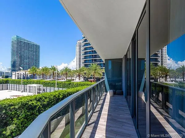 801 S Miami Ave #8 — Photo 6