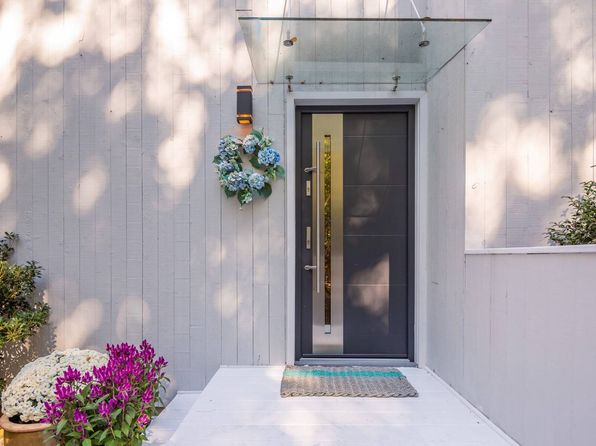 3 Rosemaries Ln, East Hampton, NY 11937