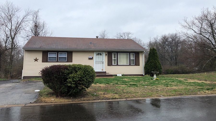 1st image of 10063 Duke Dr