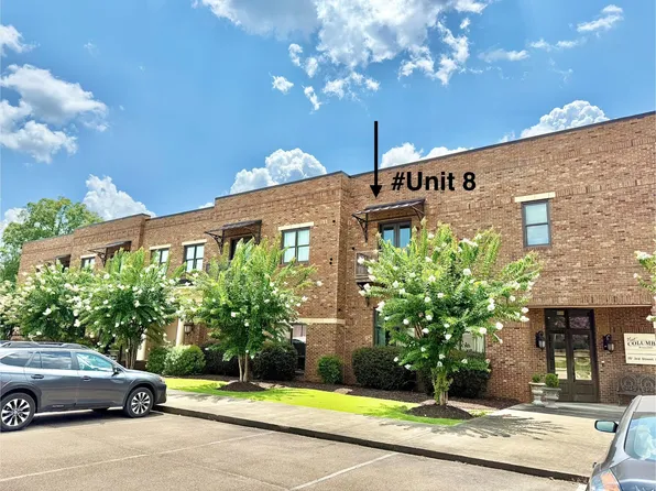 121 3rd St S #8, Columbus, MS 39701