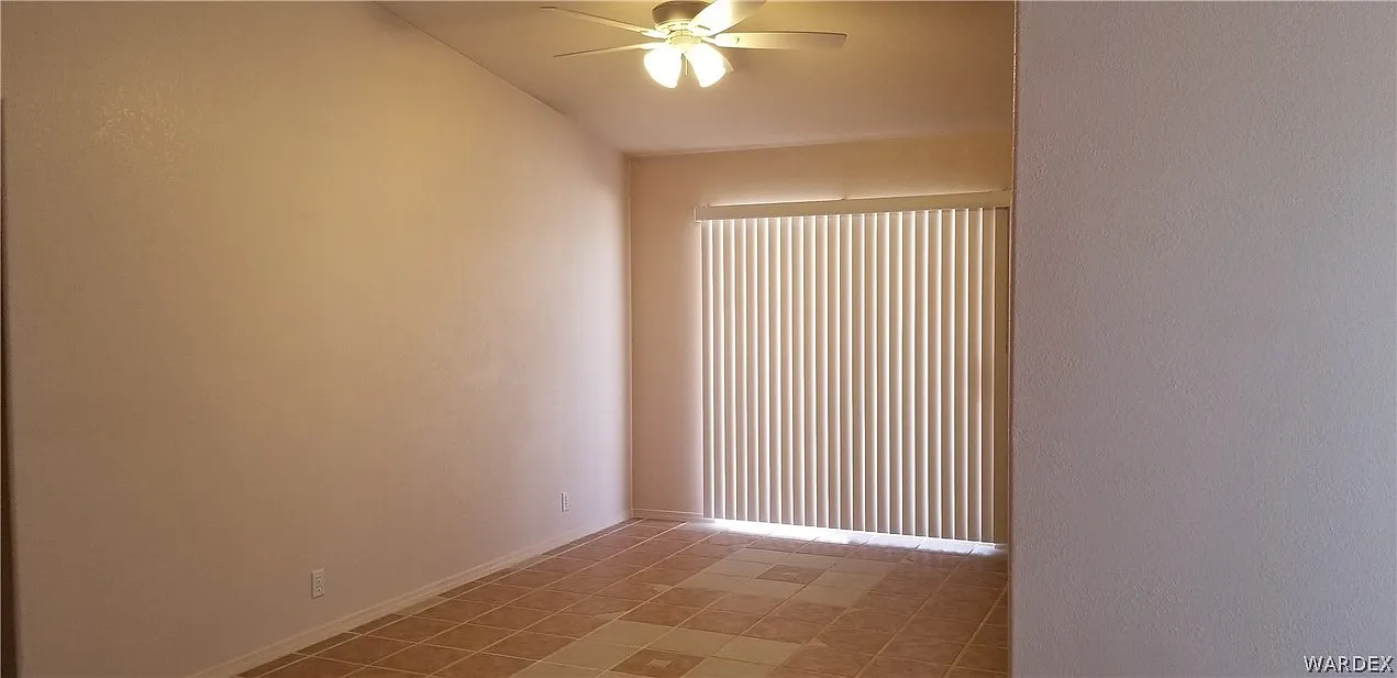 3 bed, 2.0 bath, 1324 sqft, $1,800 — Photo 3