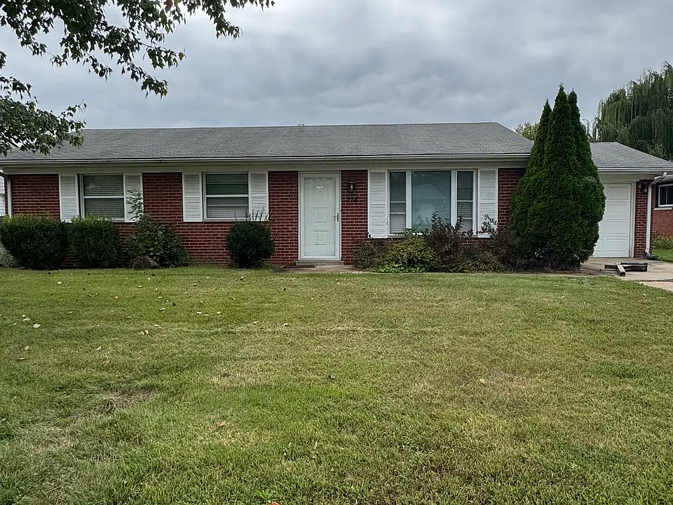 214 Vale Dr