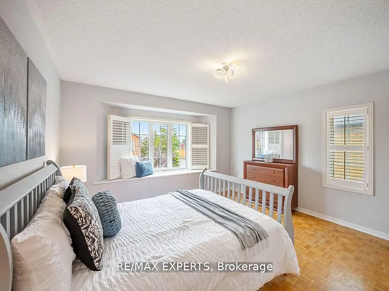 97 Pinedale Gate — Photo 18
