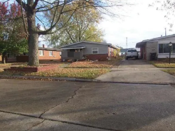 7953 Elm St, Taylor, MI 48180