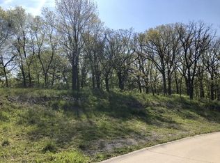 5402 River Pkwy NE, Cedar Rapids, IA