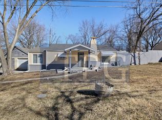 6609 Richmond Ave, Kansas City, MO 64133
