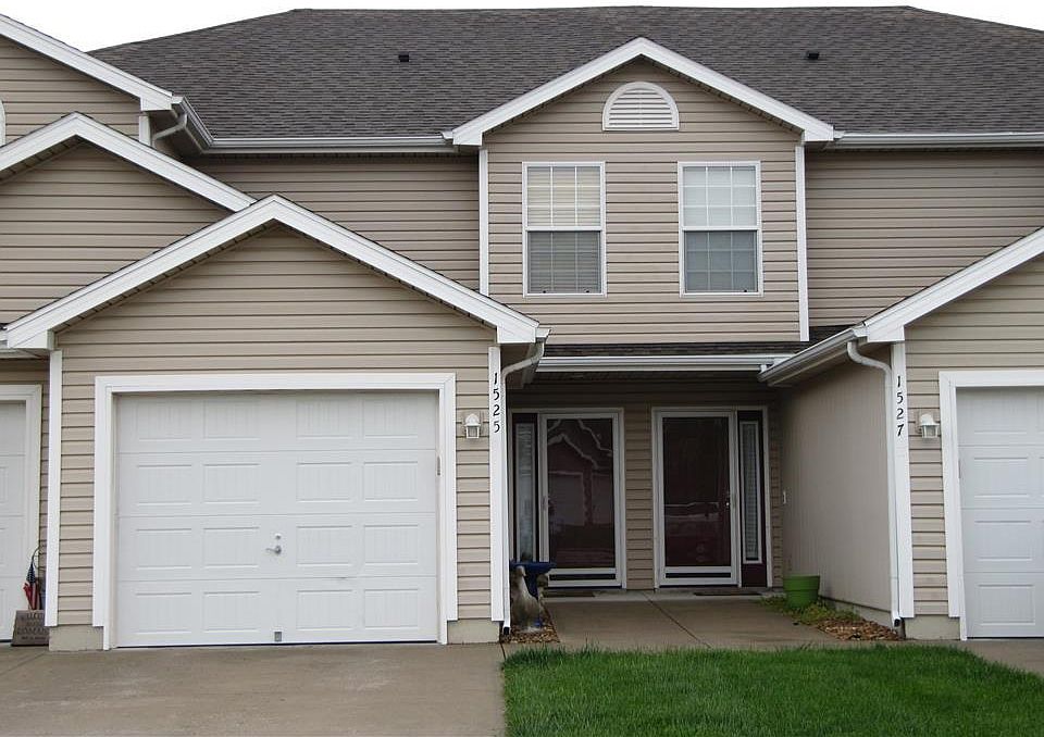 1st image of 1525 SW Shelby Dr