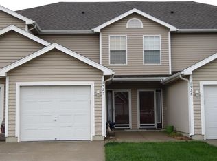 1525 SW Shelby Dr, Lees Summit, MO 64081