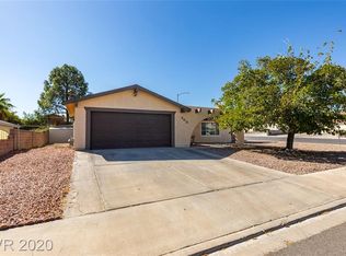 408 Sunburst Dr, Henderson, NV 89002
