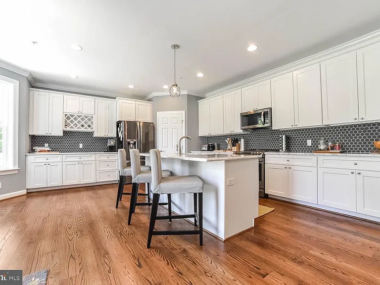 416 Mill Swamp Rd — Photo 2