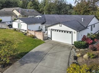 1046 5th St, Steilacoom, WA 98388