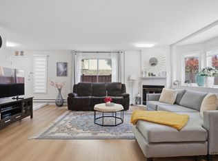 7901 13th Ave #5, Burnaby, BC