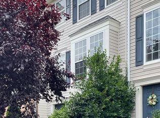 9 Caterham Ct, Rosedale, MD 21237