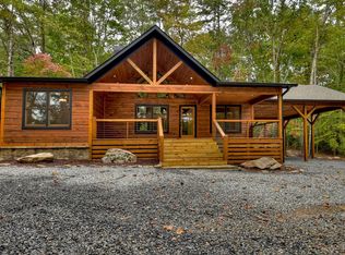 70 Little Bear Ln, Blue Ridge, GA 30513
