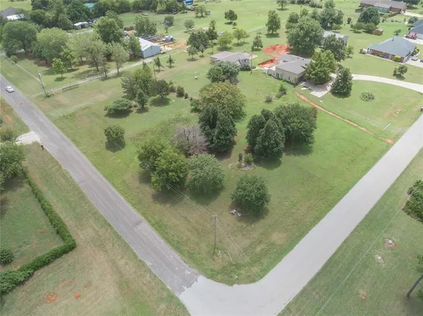 318 Grigsby St, Newcastle, OK 73065