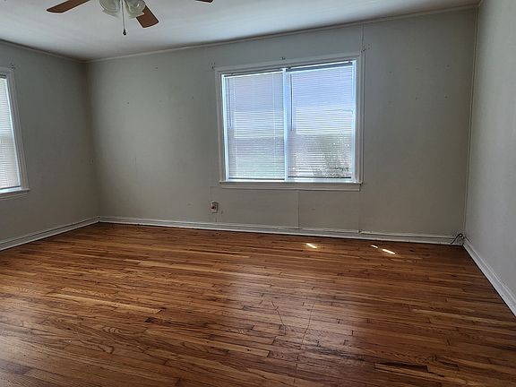 5th image of 1001 N Park Ave