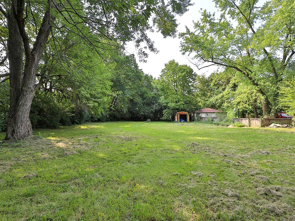 1st image of 654 Miner Ave