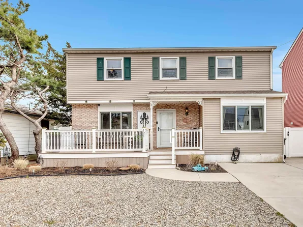 121 N Roosevelt Blvd, Brigantine, NJ 08203