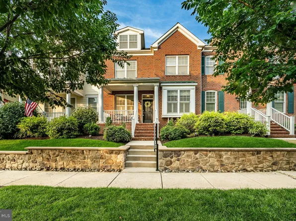 141 Spring Oak Dr, Malvern, PA 19355