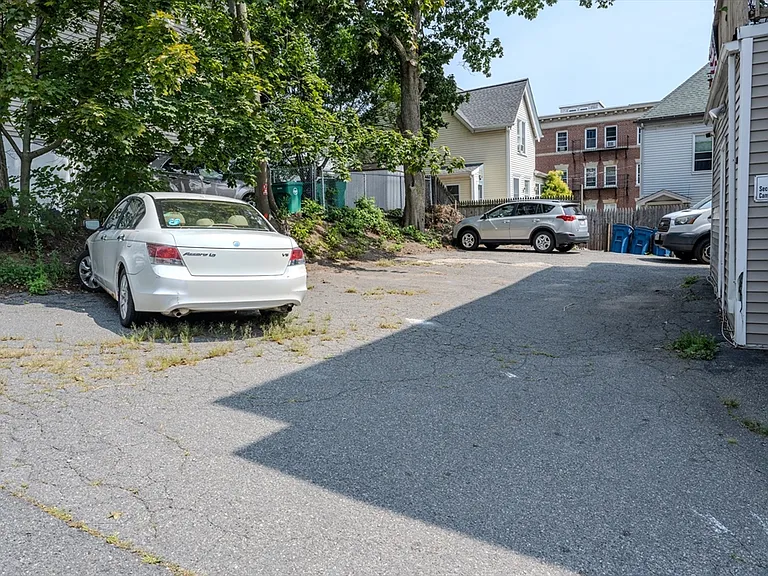 45 Tudor St #9 — Photo 12