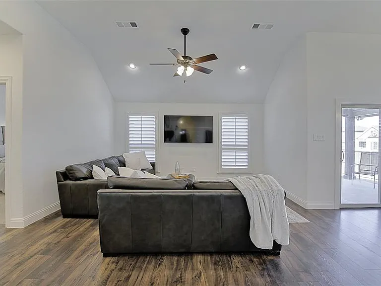 4020 Highplains Dr — Photo 19