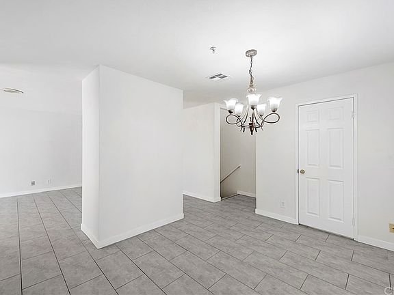 4th image of 745 Camino Realvenue #A