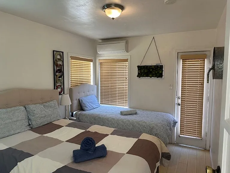 710 Zanzibar Ct — Photo 16