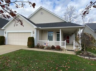 10450 E Ravine View Ct, North Royalton, OH 44133