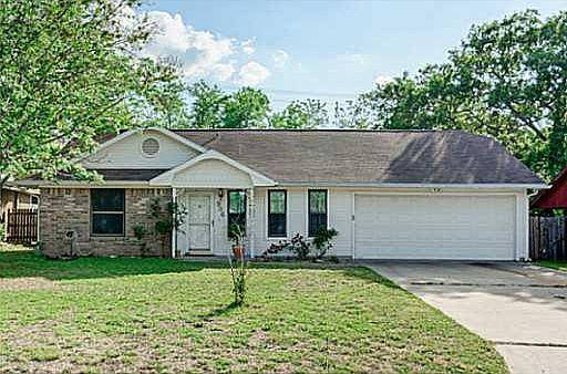 1st image of 906 Chinaberry Dr