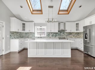 7 Saddle Ridge Road, New Milford, CT 06776