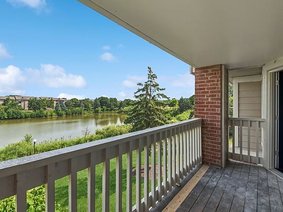 3rd image of 492 Vinings Dr #301