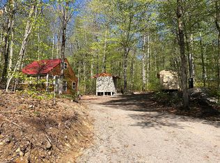 58 Lois Ln, Naples, ME 04055