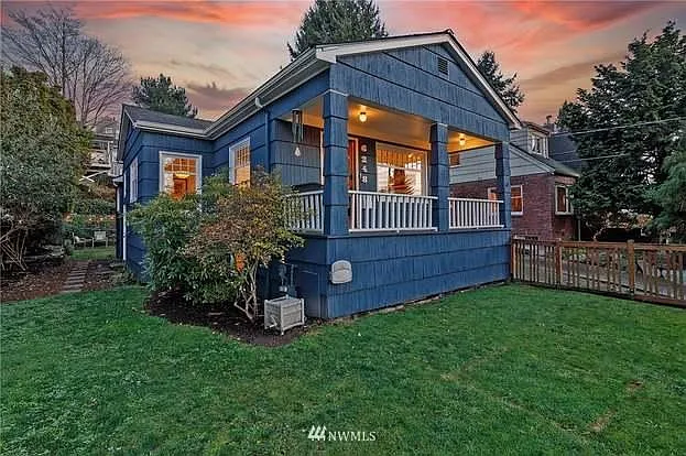 Building Photo - 6248 29th Ave NE