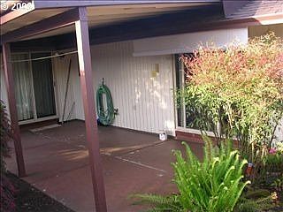 4th image of 1106 SE 132nd Ave