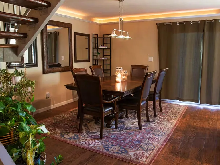 4285 N Miller Rd — Photo 3