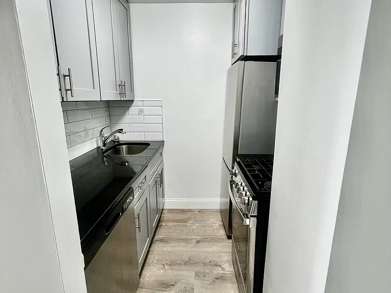 13981 35th Ave #2H — Photo 12