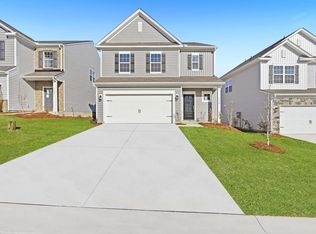 138 Farmwell Dr, Woodruff, SC 29388