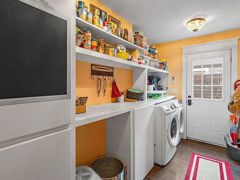 1407 Holly St — Photo 29