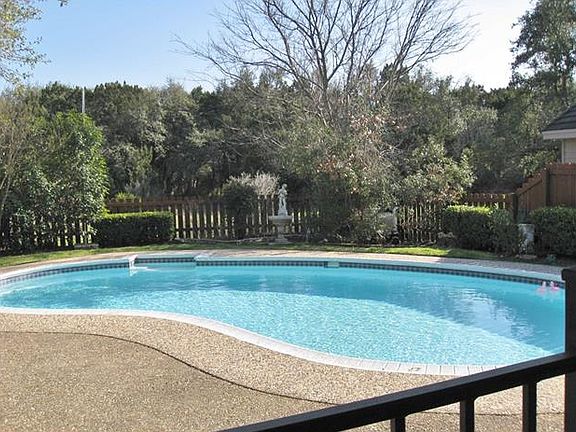 5th image of 126 White Sands Dr