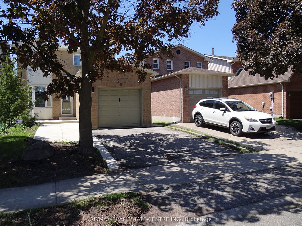 1st image of 28 Rawling Cres