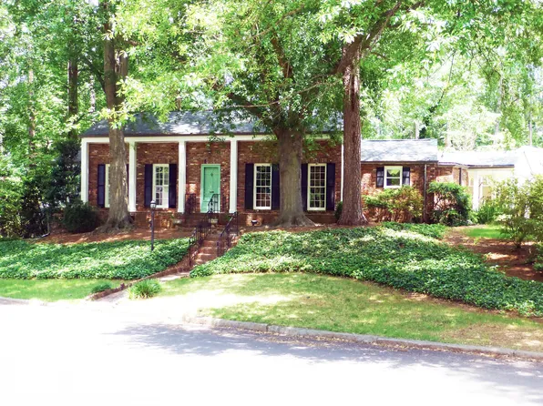 332 Meadowbrook Dr, Sandy Springs, GA 30342