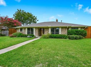 1014 Oxfordshire Dr, Carrollton, TX 75007