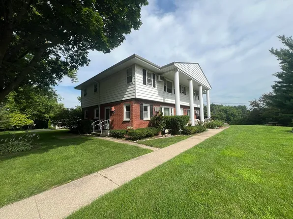 (undisclosed Address), Walworth, WI 53184