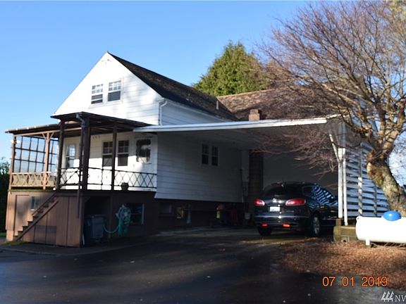 4th image of 738 Cowlitz St E