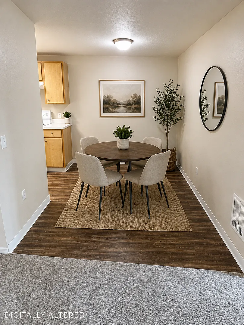 Powell Court Apartments — Photo 4