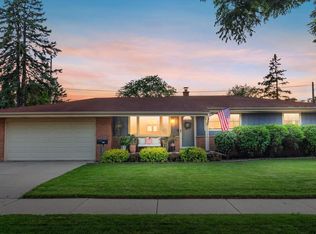 4177 S Taylor Ave, Milwaukee, WI